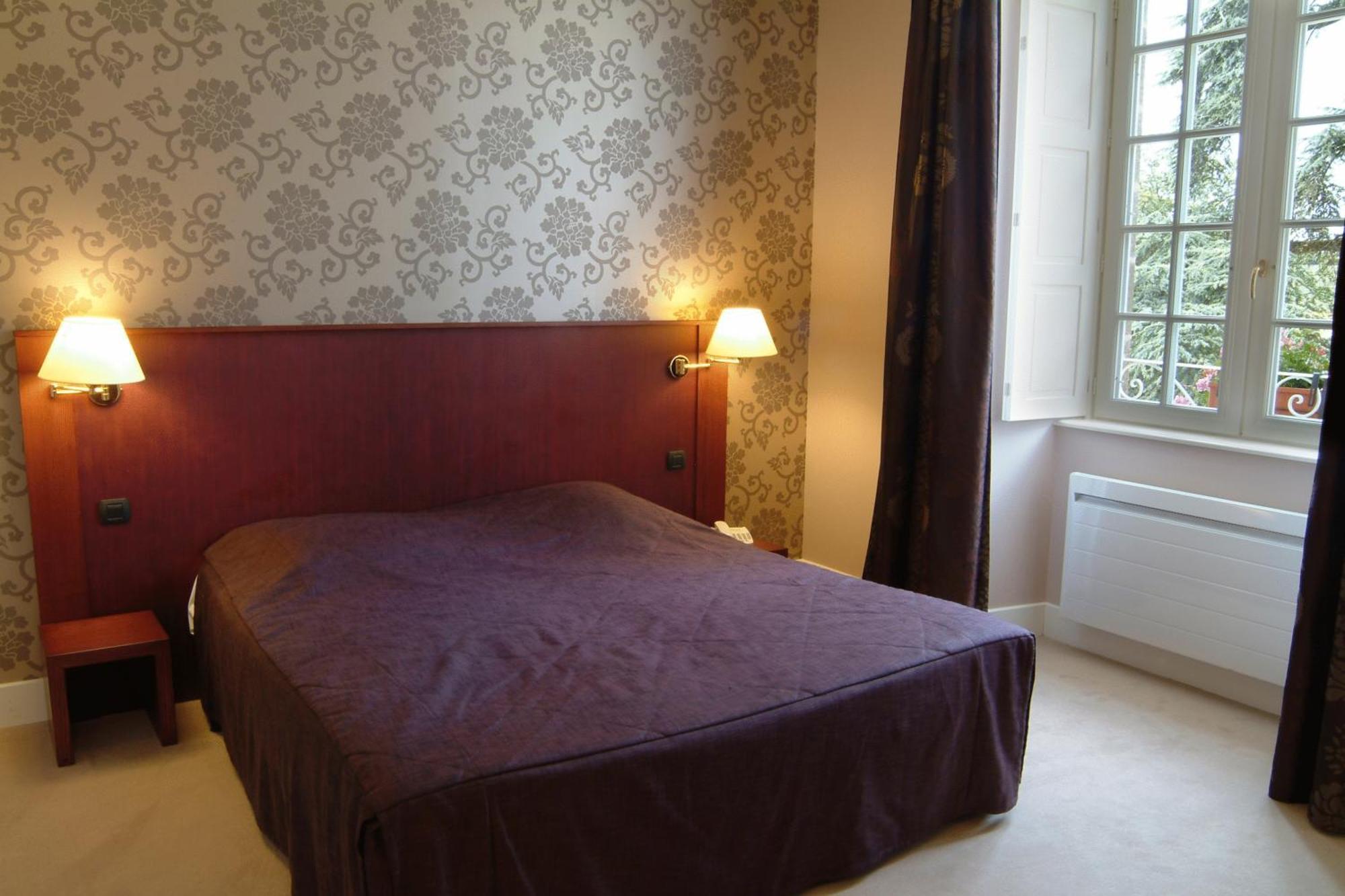 Logis La Marjolaine Hotel Moulay Ngoại thất bức ảnh